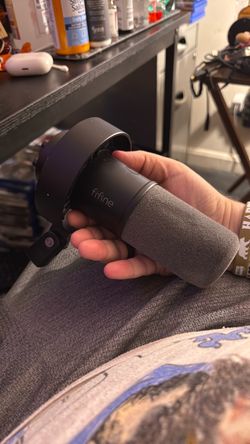 Fifine K688 Dynamic Microphone with Shock Mount
