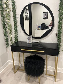 Vanity Desk 