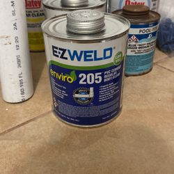 Ez Weld PVC Glue Cement Regular Body Clear