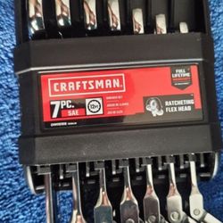 7pc Craftsmen Wrench Set With Flex Head Ratching 