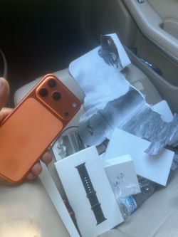 Apple IPhone 17 Unlocked 256 GB  FREE MONEY SAME DAY PAY HMU