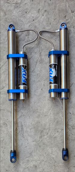 Fox 2.0 x 12 Smooth Body Shocks With Reservoirs