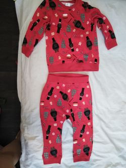 Súper cute boy warm christmas outfit from H&M new with tags 12-18m pick up in oak cliff