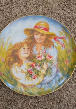 Modern Masters Enchanted Eyes Collector Plate by Karin Schaefers