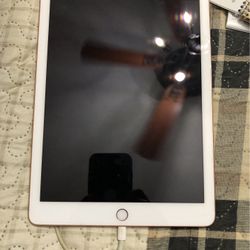Locked Apple iPad Reduced Price $50