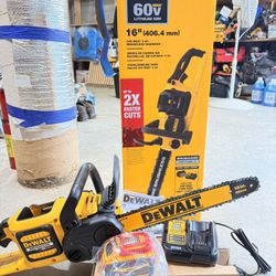 “NEW” DEWALT 16” / 60V  MAX BRUSHLESS CHAINSAW. 