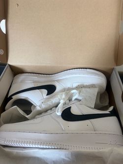 Nike Air Force 1 '07 size 11.5 shoes sneakers casual