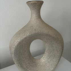 Gold Champagne Vase 