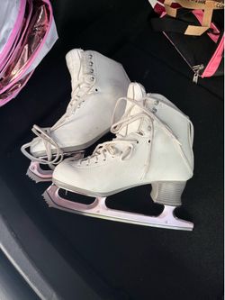 Figure Skates