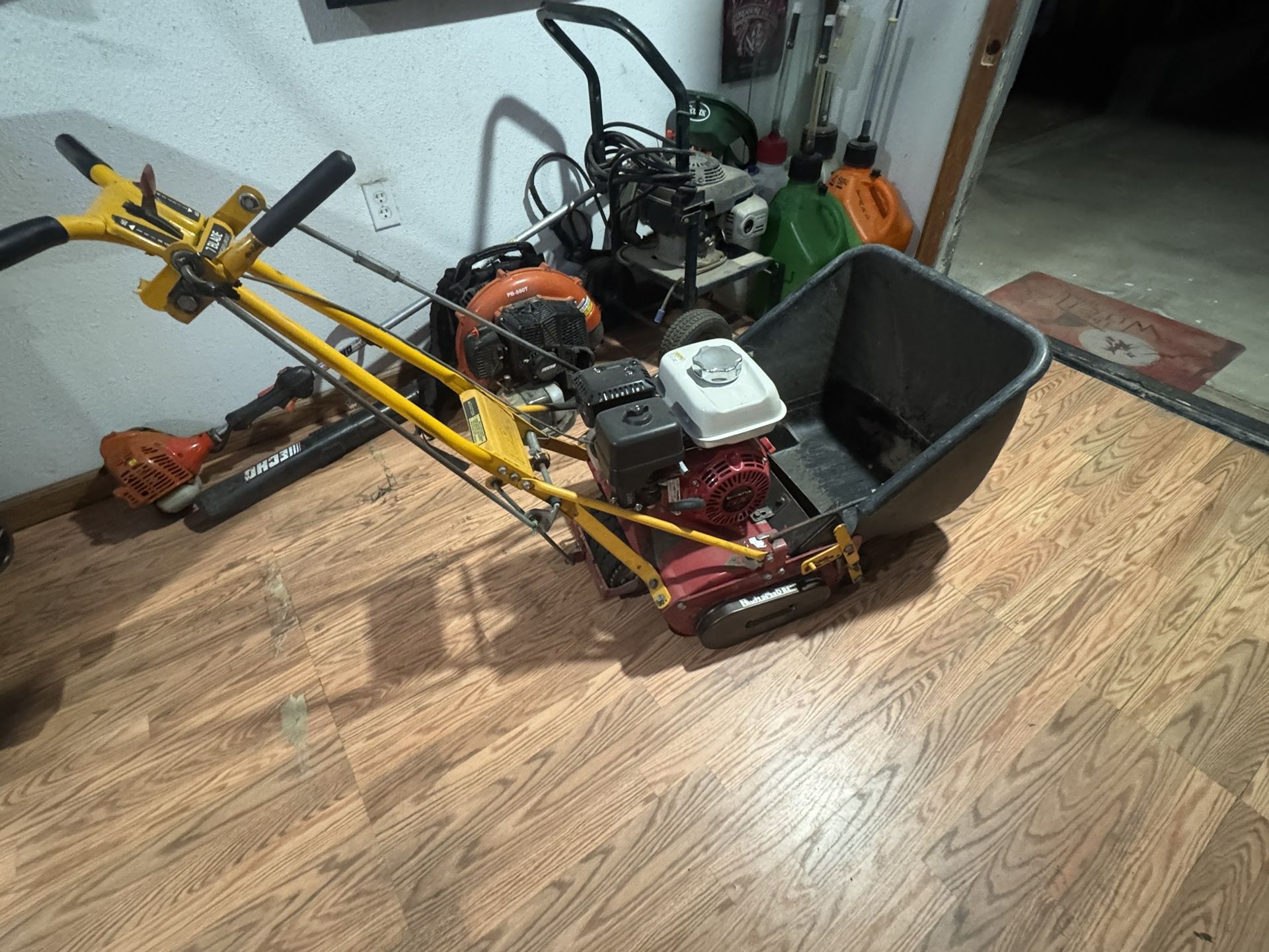 McLane Reel Mower 12 Blade