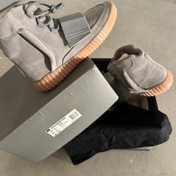 Adidas Boost 750. 3 Pairs Left 9,9.5,10,