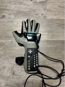 Nintendo entertainment system power glove controller