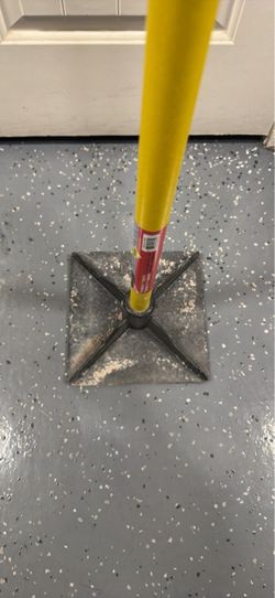 Adjustable Support Pole with Square Base