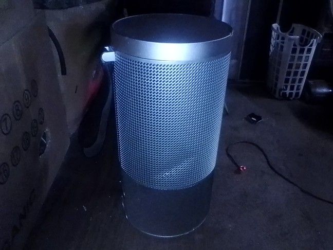 Vizio Smart Cast Portable Bluetooth Tooth Speaker