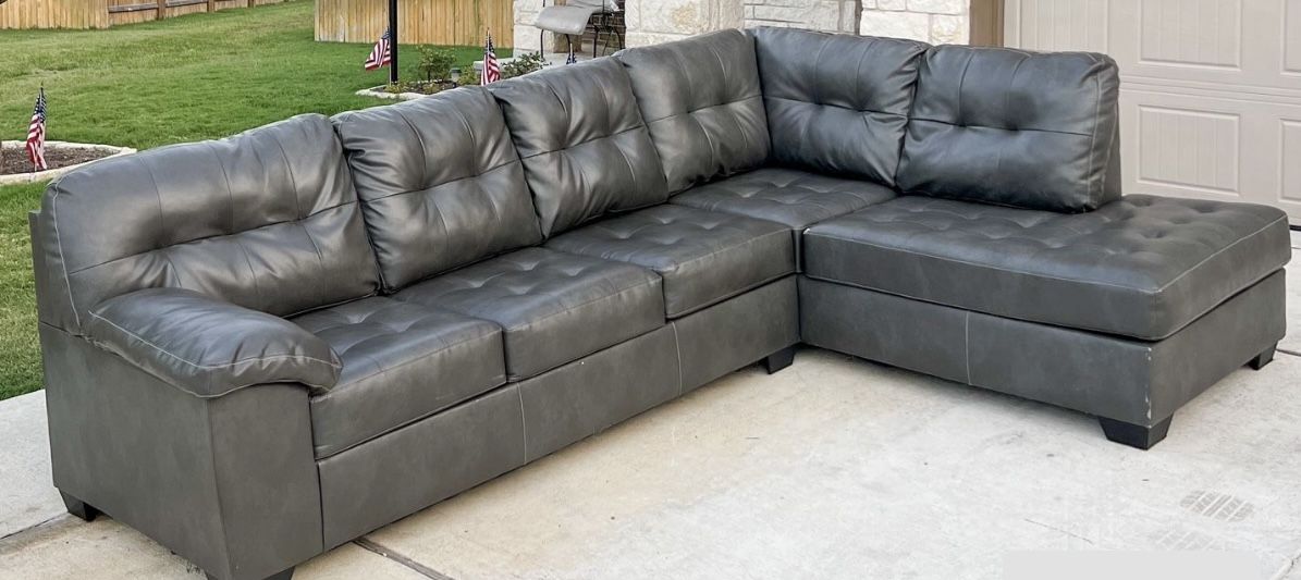 Ashley Furniture Alliston Durablend Gray Sectional Chaise Couch