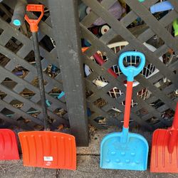 Kiddie Snow Shovels 