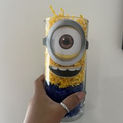 Minion Centerpieces (5)