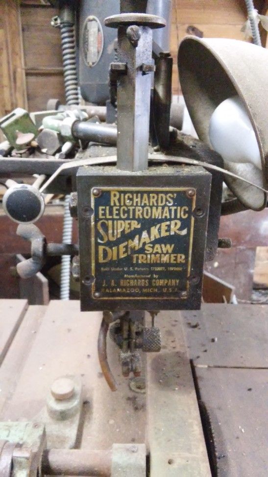 Richard's Electromatic Super Die Maker Saw Trimmer
