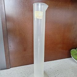 Plastic Graduated Cylinder Measuring Beaker 250ml Polypropylene