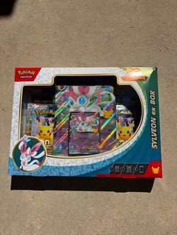 Pokémon 30th celebration Sylveon ex Box