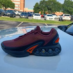 Brand New And Original Kid's Nike Air Max's DN Sneakers Sizes 6.5 
