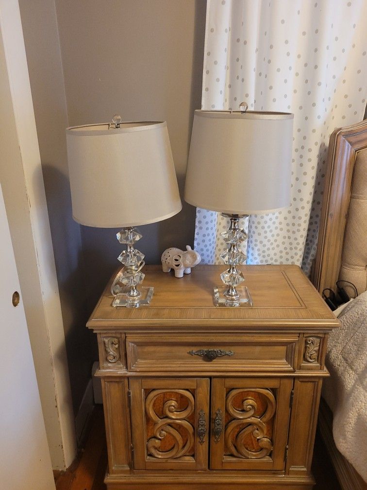 lamp nightstand