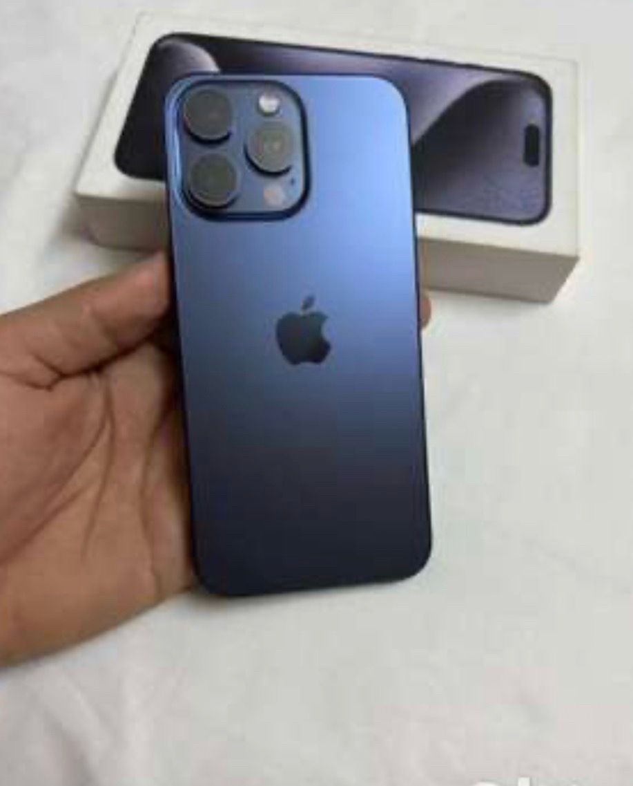 iPhone 15 pro max 1000gb