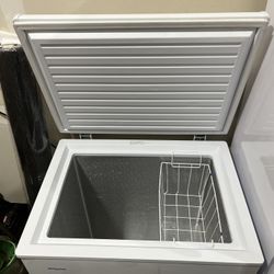 Mint Condition  Chest Freezer