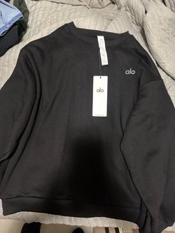 Alo pull over Large