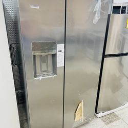 🔥🔥36” Frigidaire Side By Side Refrigerator 