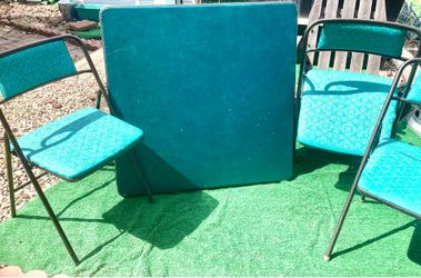 Costco Vintage Mid Century folding table and chairs 5pc. Set
