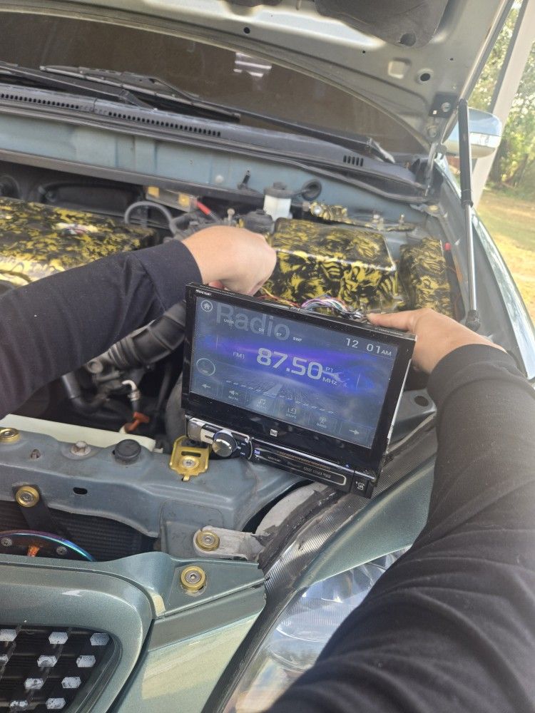 Slide Out Touch Screen Radio