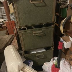 Steel 4 Drawer Set