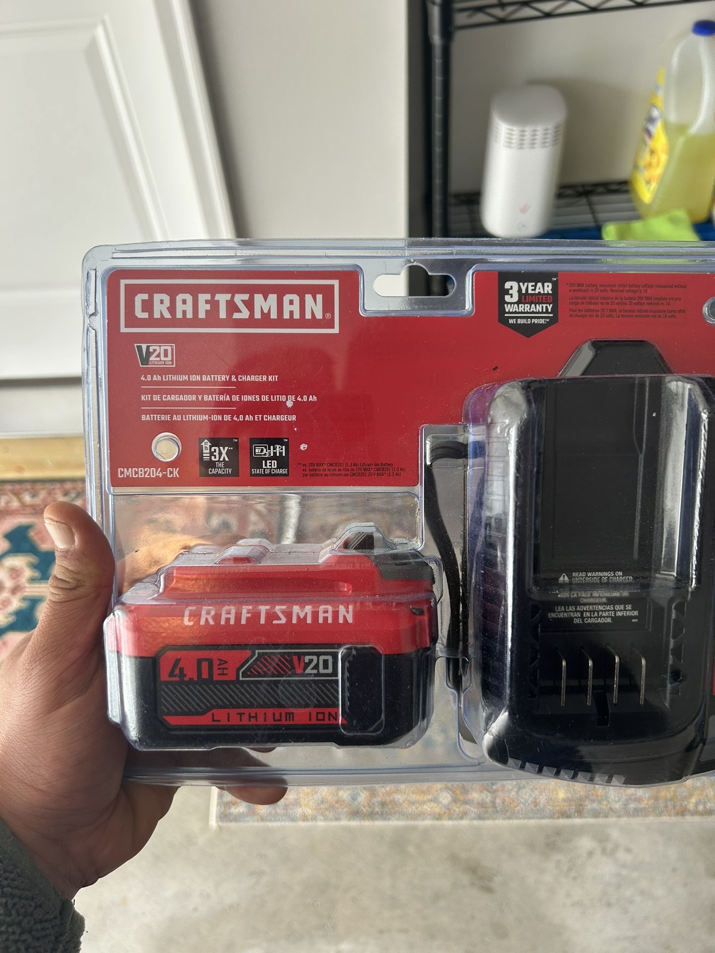 Craftsman 4.0 Ah LITHIUM ION BATTERY & CHARGER KIT. OBO