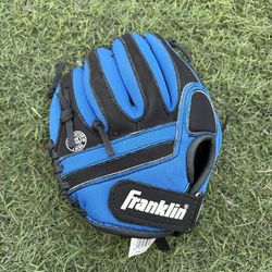Franklin Baseball T Ball Catching Glove 9”