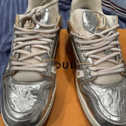 Louis Vuitton LV Trainer Silver Beige Monogram Men Sneakers 