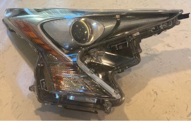 2016-2018 TOYOTA PRIUS RH PASSENGER SIDE LED HEADLIGHT 114-60six30R OEM