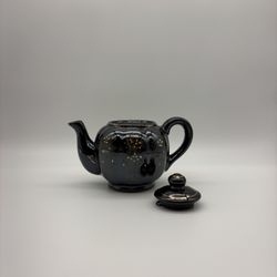 Japanese Moriage Teapot 