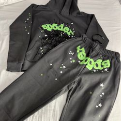 Sp5der Hoodie Set