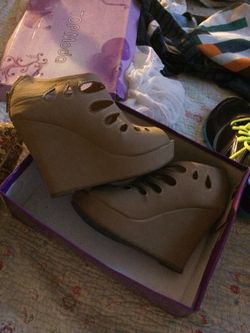 Woman’s wedges