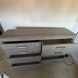 6 Drawers Dresser