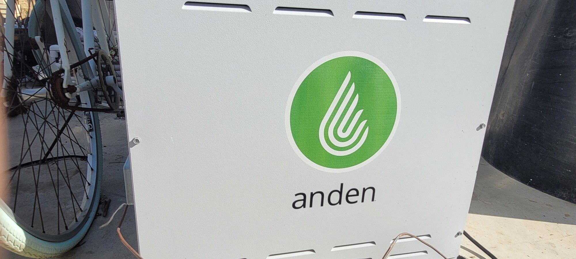 Anden A320V1, which is the 320-pint/day, 208–240V commercial dehumidifier.