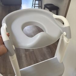 Toddler Toilet seat attachment