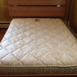 Queen Size Bed Frame 