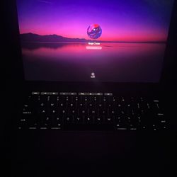 MacBook Pro 13 Inch 2017