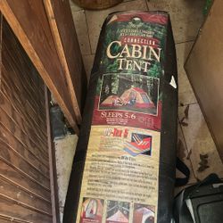 Cabin Tent Sleeps 5 T 5  New 