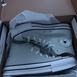 Converse size 6