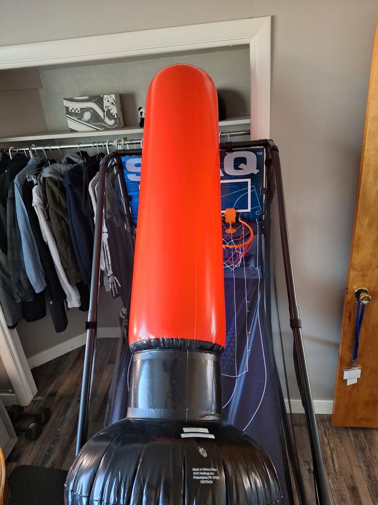 inflatable boxing bag with gloves