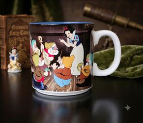 Vintage Disney Snow White and the Seven Dwarfs Coffee Mug (Made in Japan)