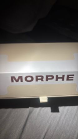 Morphe - New - $90